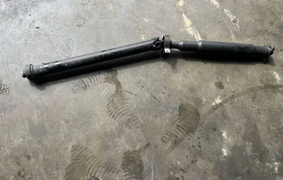 BMW X5 F15 Drive shaft (set) 72883810