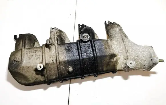 Citroen C5 Intake manifold 9635616310