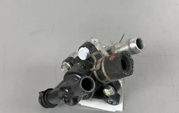 Mitsubishi Outlander Other engine bay part