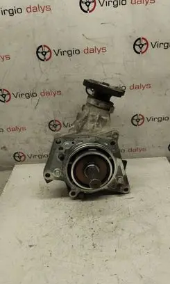 Nissan Qashqai Gearbox transfer box case 067022