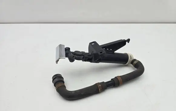 Lexus GS 300 350 430 450H Headlight washer spray nozzle 78207