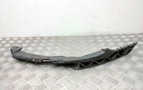Skoda Octavia Mk2 (1Z) Front bumper mounting bracket 1Z0807183C