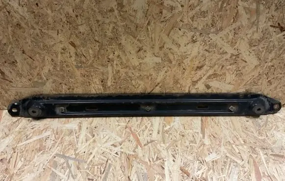 Peugeot 308 Radiator support slam panel bracket 