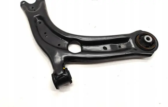 Volkswagen Tiguan Front lower control arm/wishbone 3Q0407154D