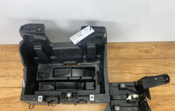 Ram 1500 Battery box tray 68292465AC