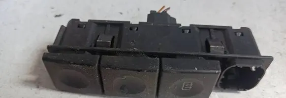 Ford Fiesta Windscreen/window heater switch 2S6T18C621AC