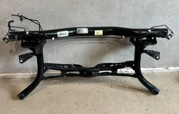 Volkswagen Golf VIII Rear subframe 5Q050535AB