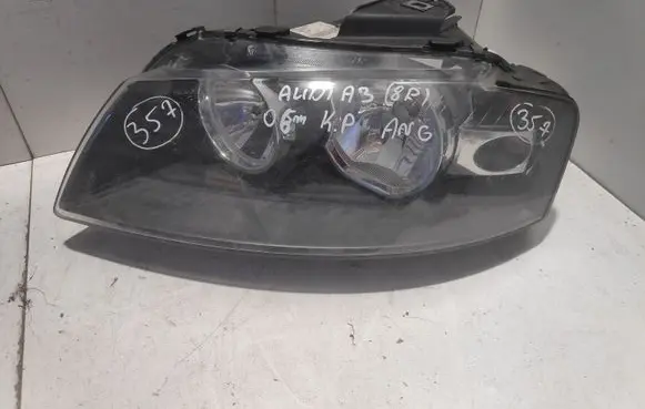 Audi A3 S3 8P Headlight/headlamp 8P0941003L