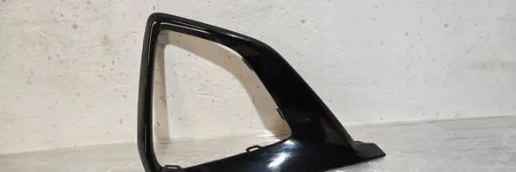 Audi Q2 - Front bumper lower grill 81a853054b