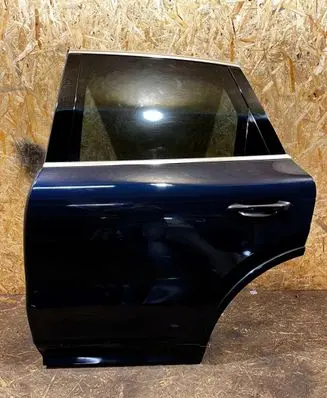 Porsche Cayenne (9Y0 9Y3) Front door