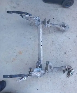 Audi Q5 SQ5 Front subframe 8R0399315K 5132203592