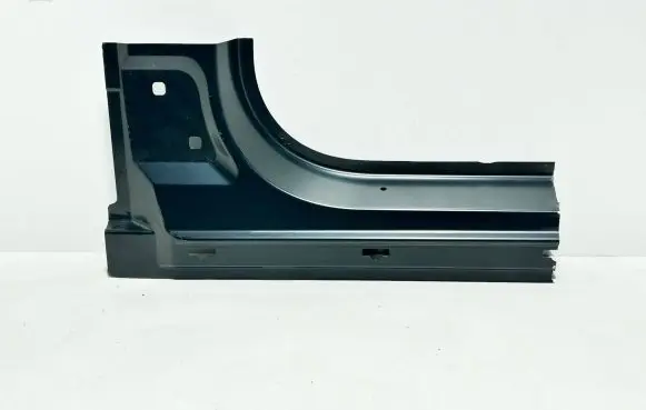 Mercedes-Benz AMG GT 4 x290 w290 Side skirt front trim A2906374700 14258