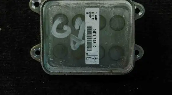 Engine oil radiator