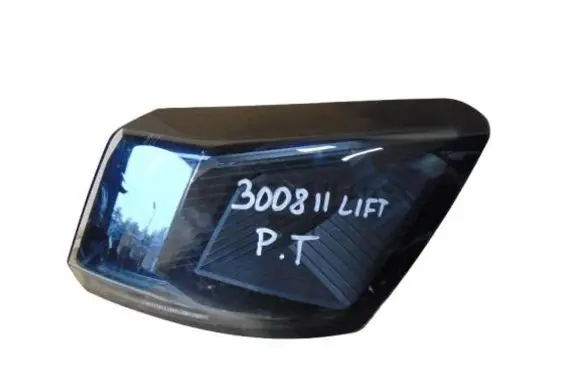 Peugeot 3008 II Rear/tail lights 9836231180