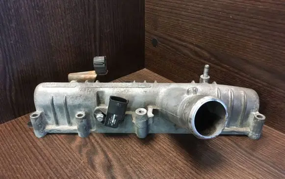 Iveco Daily 35 - 40.10 Intake manifold 0281002514 504058786