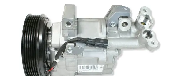 Dacia Dokker Air conditioning (A/C) compressor (pump) 926000105R EKL37963ZA 813256