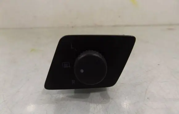 Volkswagen Polo IV 9N3 Wing mirror switch 6Q1959505H