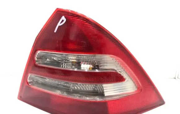 Mercedes-Benz C AMG W203 Rear/tail lights