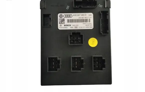 Volkswagen Touareg II Comfort/convenience module 4H0907063D