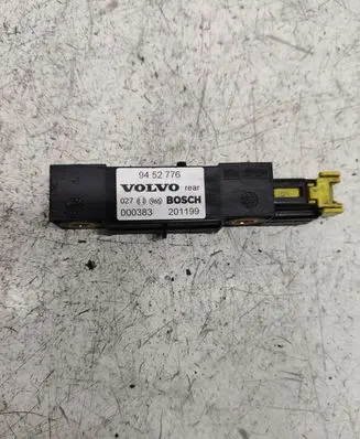 Volvo S80 Airbag deployment crash/impact sensor 9452776