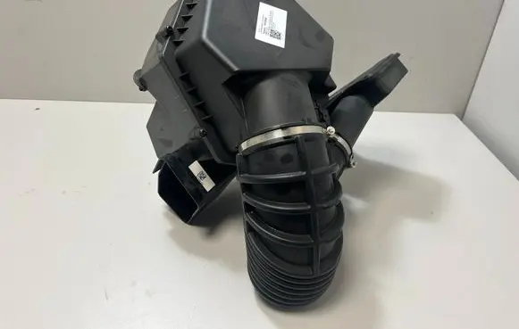 BMW X7 G07 Air filter box 5A1F9B6