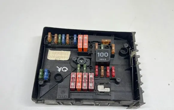 Volkswagen Golf Plus Fuse module 1K0937125A