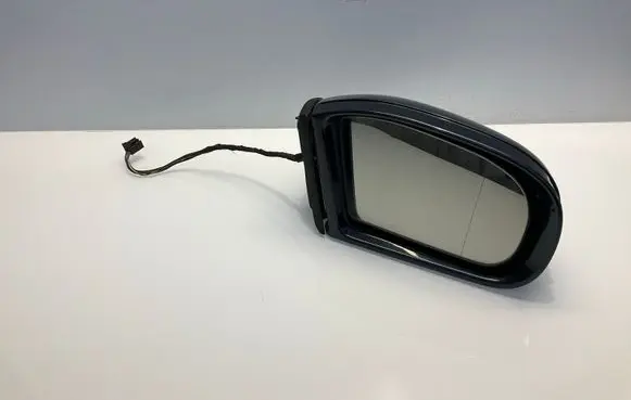 Mercedes-Benz C W203 Front door electric wing mirror