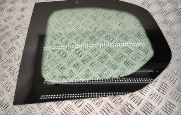Opel Combo E Rear side window 43R000015