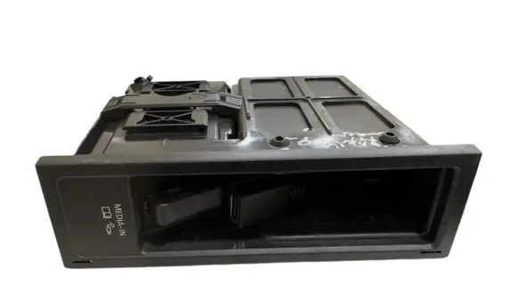 Volkswagen PASSAT B6 USB control unit 5N0035341C 1000003004