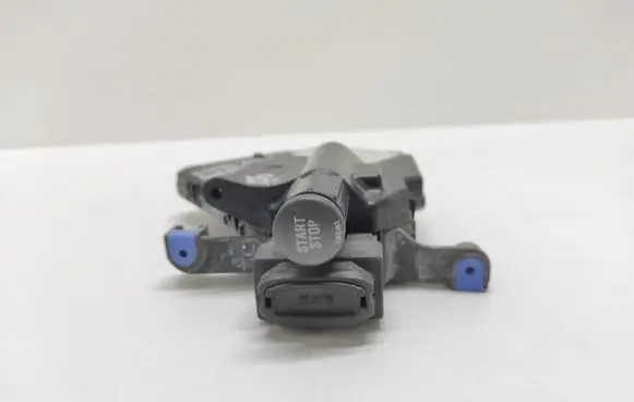 BMW 7 E65 E66 Ignition lock 61326923766 5WK48017