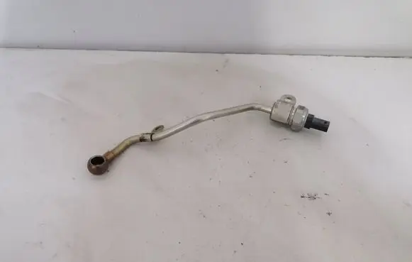 BMW 4 F32 F33 Exhaust gas pressure sensor 8570936