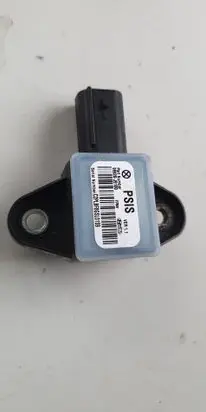 Hyundai Kona I Airbag deployment crash/impact sensor