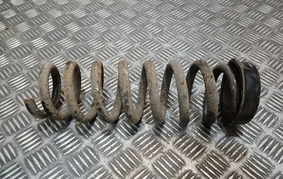 BMW 1 E81 E87 Rear coil spring
