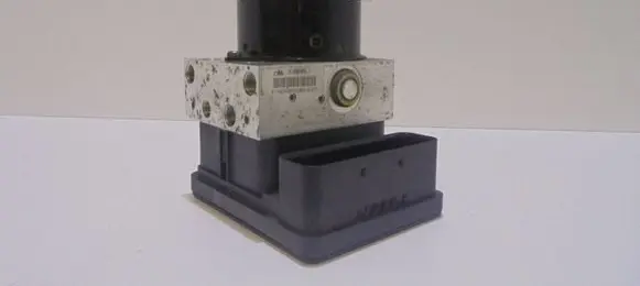 Volvo S40 ABS Pump 30647857A 4N512C405AC