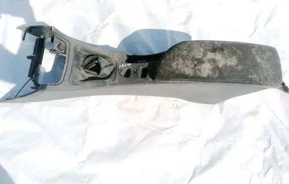 Renault Laguna II Armrest 8200025899
