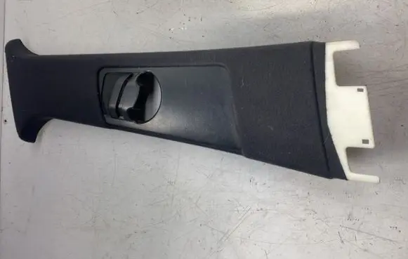 BMW X5 E70 (B) pillar trim (top) 51438211908