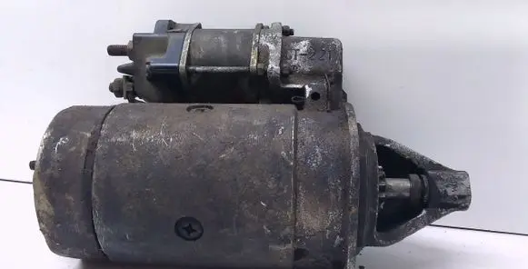 BMW 7 E32 Starter motor