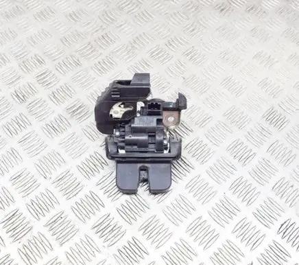 Audi A6 S6 C7 4G Tailgate/trunk/boot lock/catch/latch 8R0827505