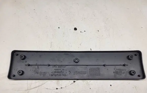 BMW 6 G32 Gran Turismo Number Plate Surrounds Holder Frame 8069721 15067010