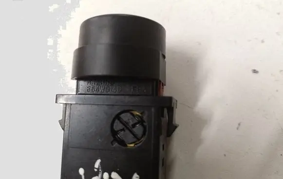 KIA Sorento Hazard light switch 93730 3E000