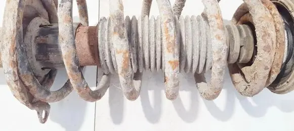 Volkswagen Golf III Front coil spring