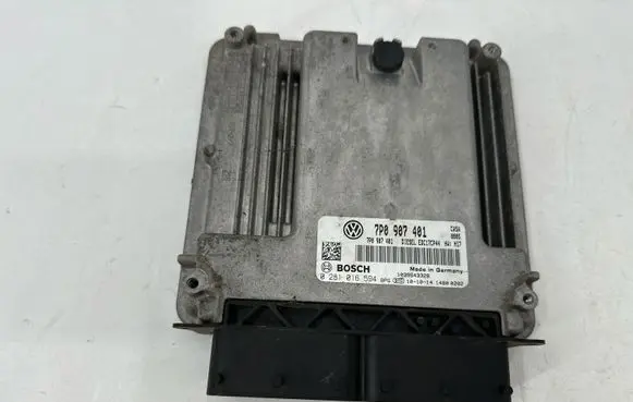 Volkswagen Touareg II Engine control unit/module 7P0907401