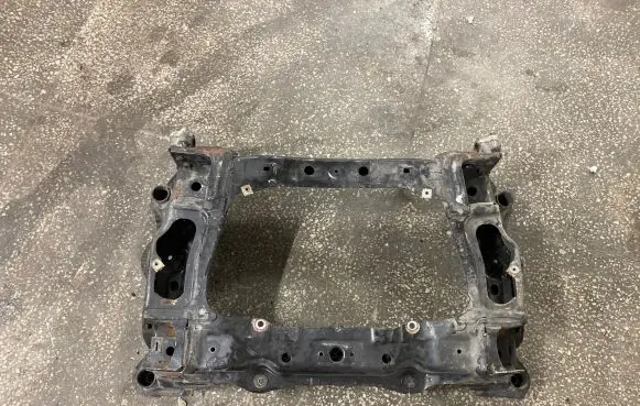 Mercedes-Benz E W211 Front subframe