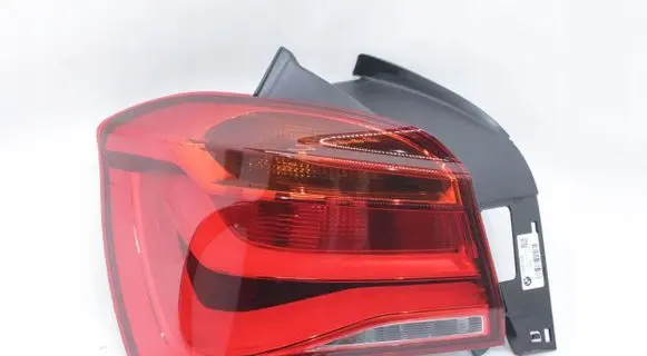 BMW 1 F20 F21 Rear/tail lights 7359017