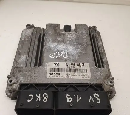 Volkswagen PASSAT B5.5 Engine control unit/module 03G906016CB 1039S06216 0281011900