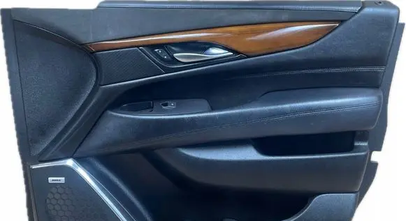 Cadillac Escalade IV Front door card panel trim 23331023