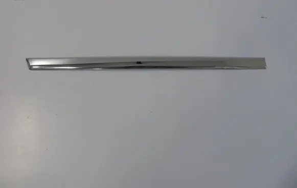 Mercedes-Benz GLK (X204) Rear door trim (molding) 2047300480