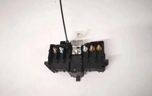 Mercedes-Benz C W203 Fuse box set a2035450301