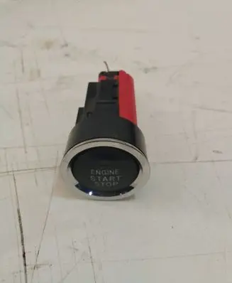 Toyota Auris 150 Start/Stop control module 