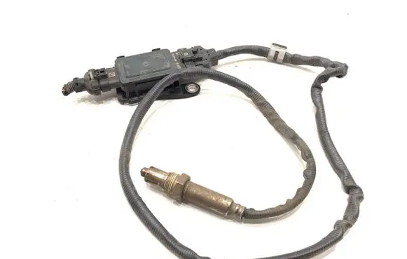 BMW 5 G30 G31 G38 Lambda probe sensor 8594553